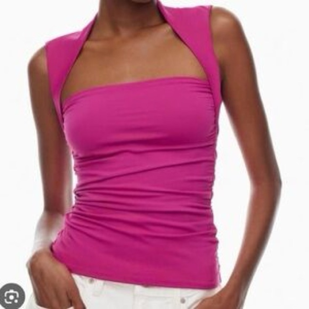 NWT Aritzia contour Flourish Top (XL)